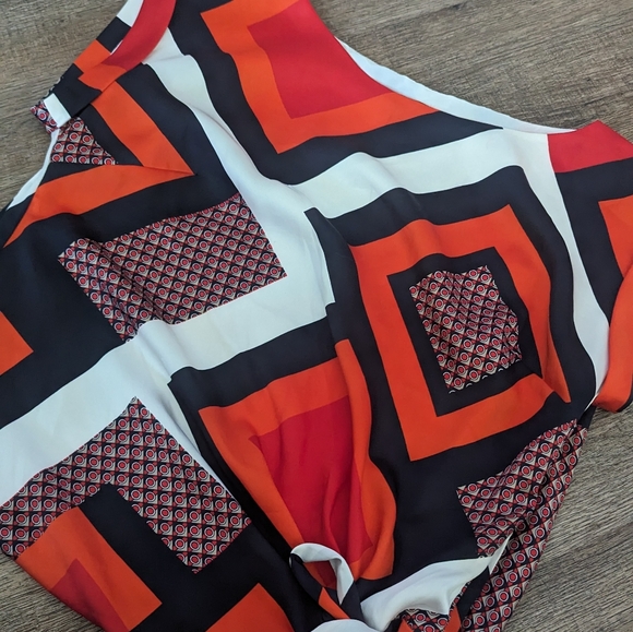 Ann Taylor, petite medium, orange white black and red. - Picture 6 of 6